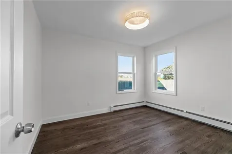 63 Clearview Avenue Portsmouth RI 02871