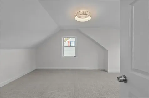 63 Clearview Avenue Portsmouth RI 02871