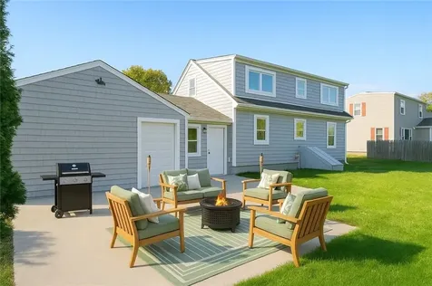 63 Clearview Avenue Portsmouth RI 02871