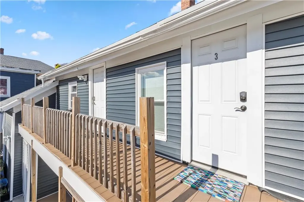 152 Washington Street Central Falls RI 02863