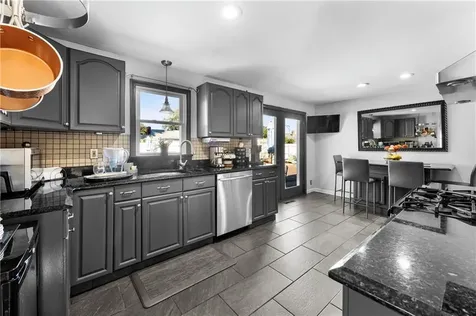 36 Woodbine Street East Providence RI 02915