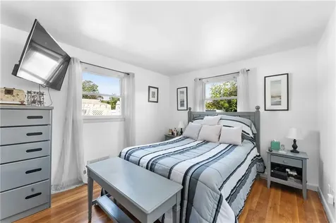 36 Woodbine Street East Providence RI 02915