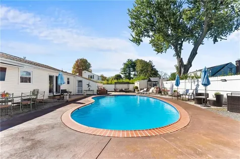 36 Woodbine Street East Providence RI 02915