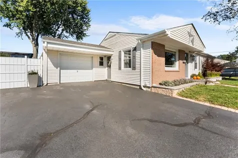 36 Woodbine Street East Providence RI 02915