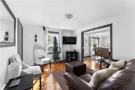 36 Woodbine Street East Providence RI 02915