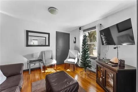 36 Woodbine Street East Providence RI 02915