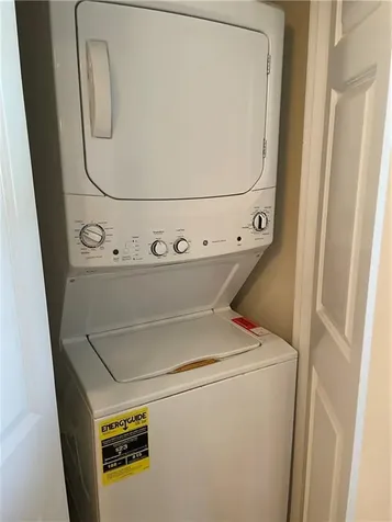 31 Garfield Avenue Bristol RI 02806