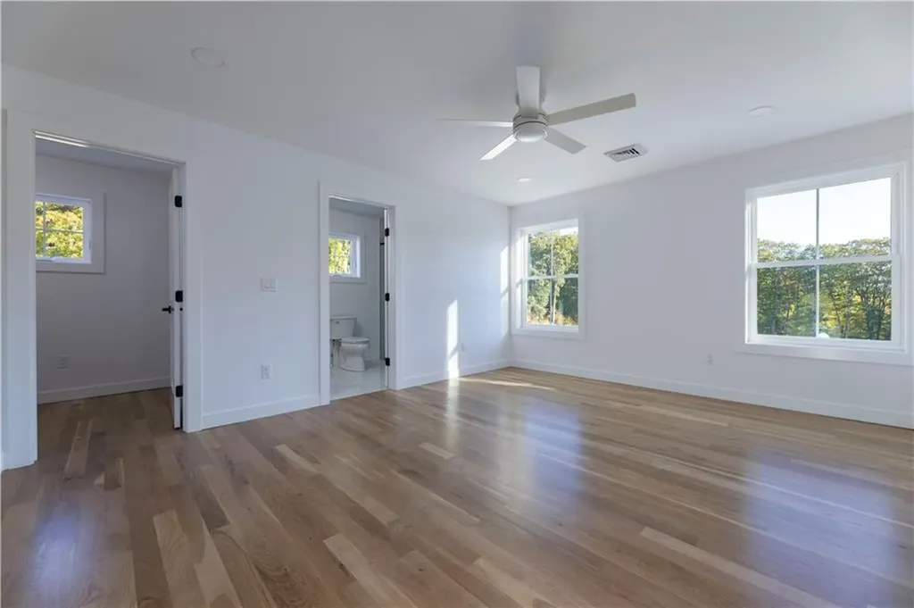 1 Stoneridge Road Smithfield RI 02917