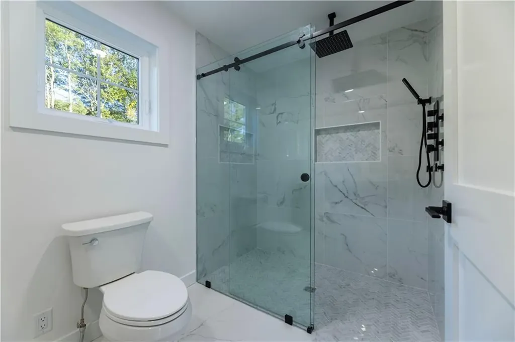 1 Stoneridge Road Smithfield RI 02917