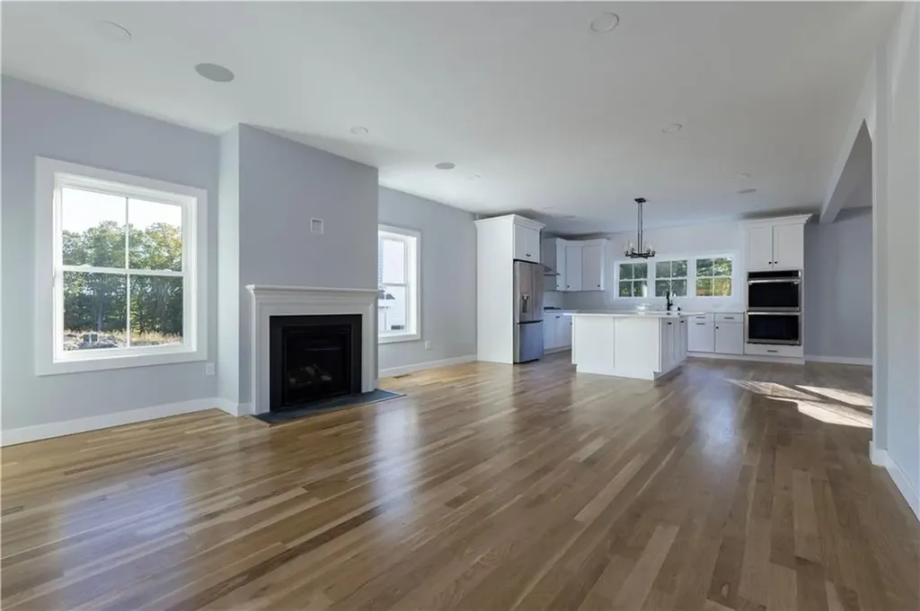 1 Stoneridge Road Smithfield RI 02917