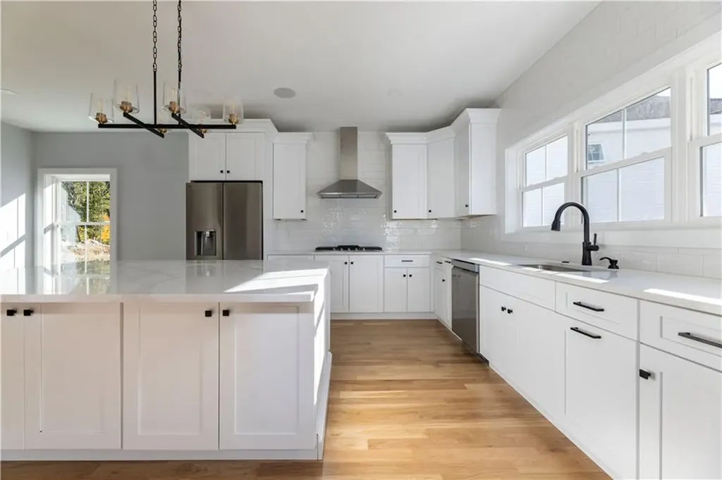 1 Stoneridge Road Smithfield RI 02917