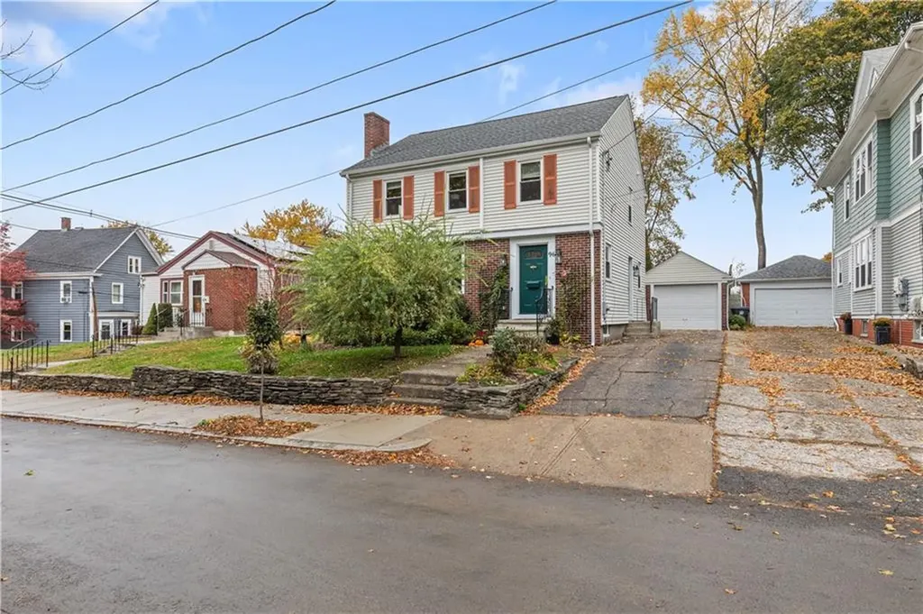 96 Woodbine Street Providence RI 02906