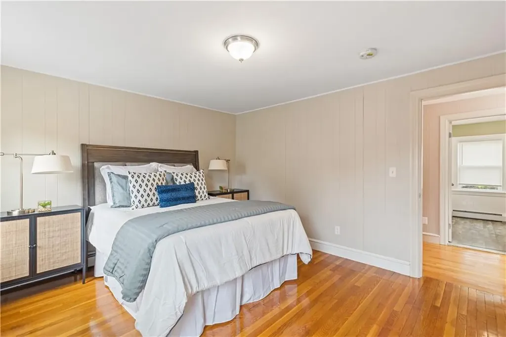 96 Woodbine Street Providence RI 02906