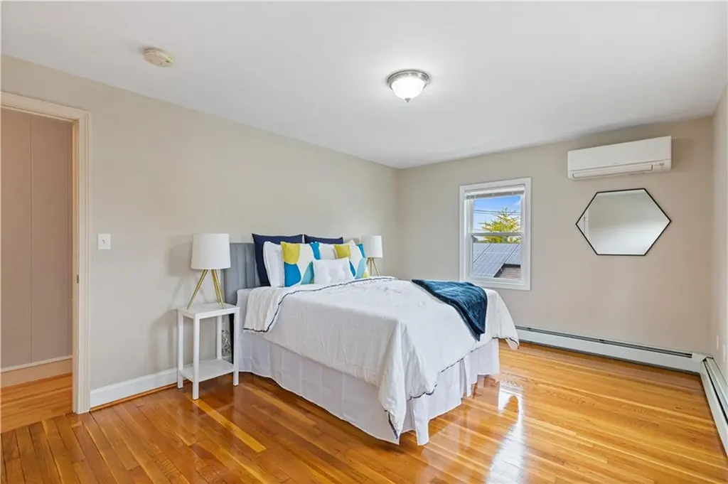 96 Woodbine Street Providence RI 02906