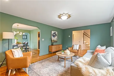 96 Woodbine Street Providence RI 02906