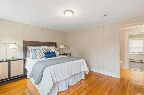 96 Woodbine Street Providence RI 02906