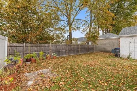 96 Woodbine Street Providence RI 02906