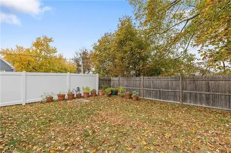 96 Woodbine Street Providence RI 02906