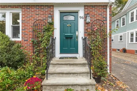 96 Woodbine Street Providence RI 02906