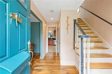 96 Woodbine Street Providence RI 02906