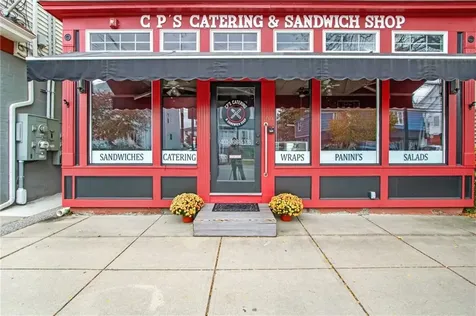 366 Wood Street Bristol RI 02809