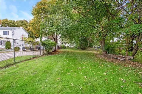 366 Wood Street Bristol RI 02809