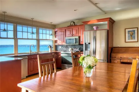 6 June Way Little Compton RI 02837