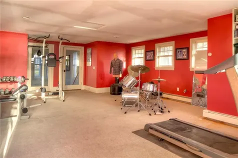 6 June Way Little Compton RI 02837