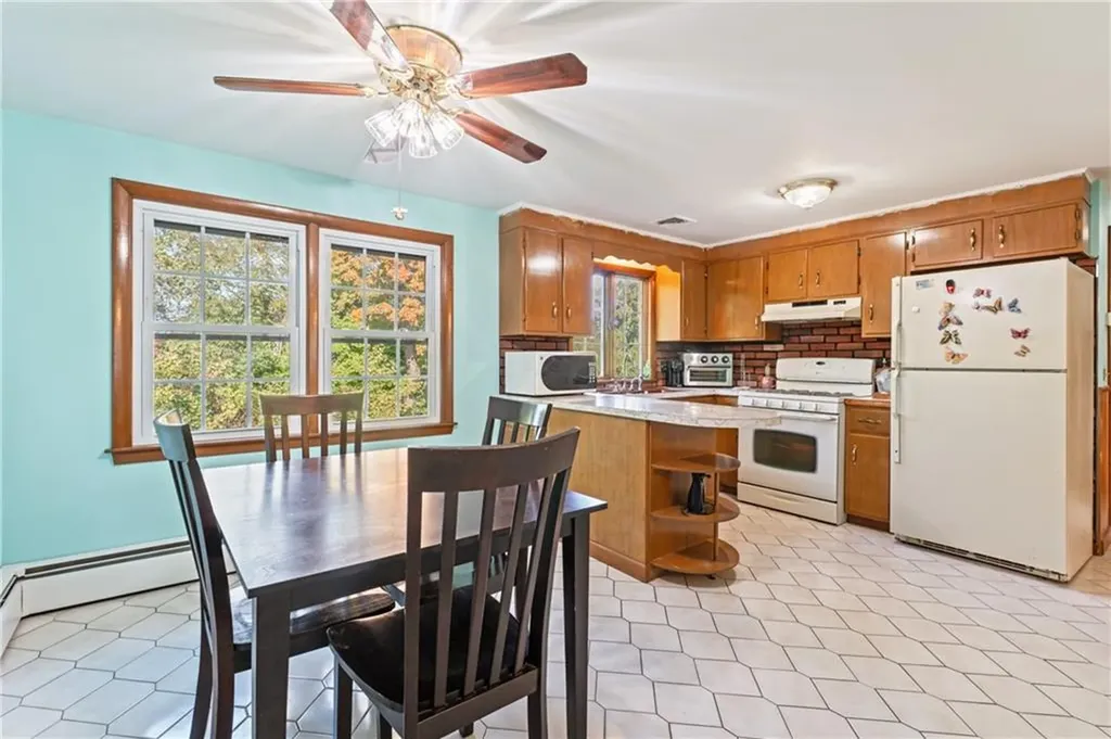 11 Springfield Avenue Johnston RI 02919