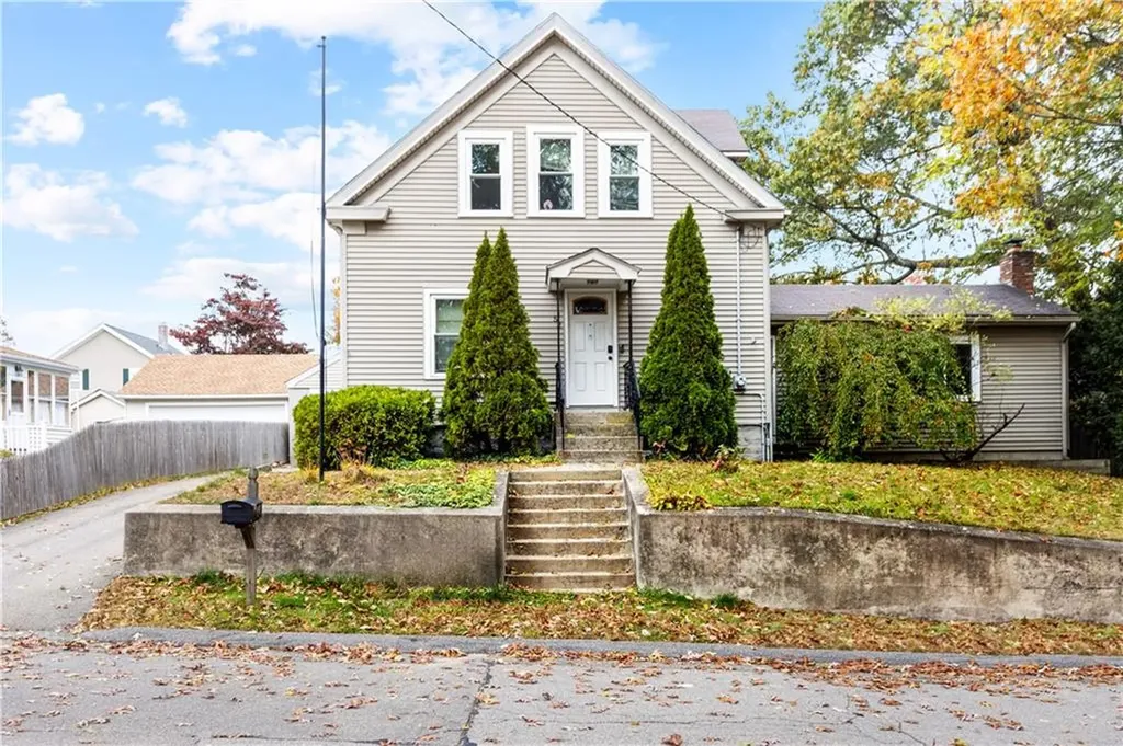 52 Curtis Avenue Attleboro MA 02703