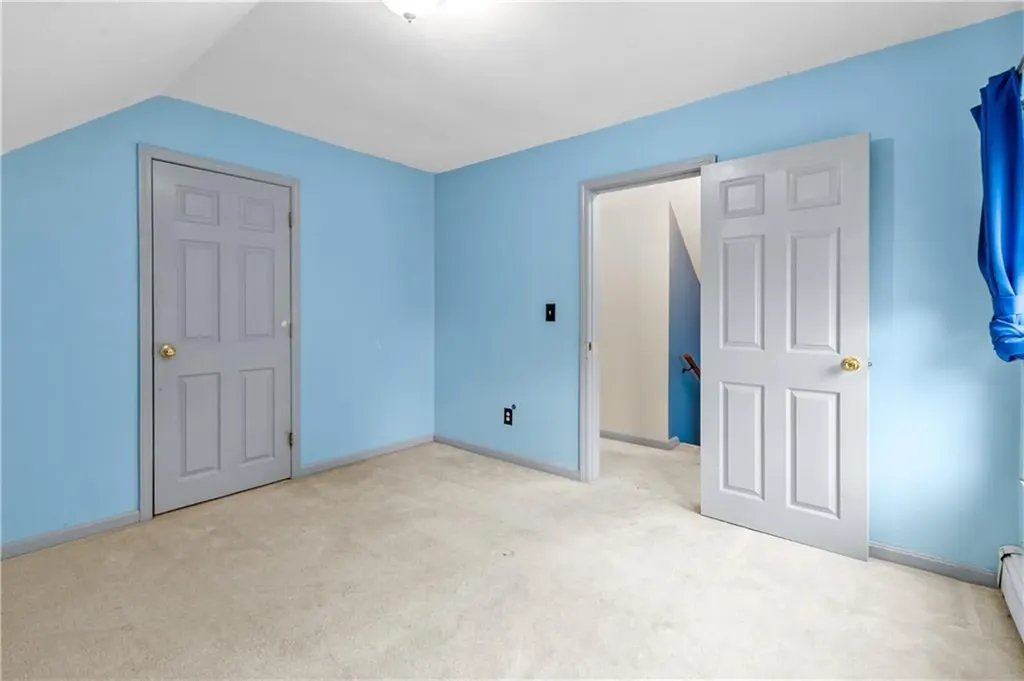 52 Curtis Avenue Attleboro MA 02703