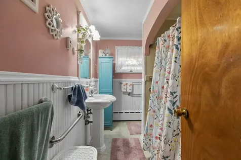 102 Hayden Avenue Tiverton RI 02878