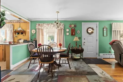 102 Hayden Avenue Tiverton RI 02878