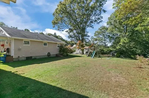 102 Hayden Avenue Tiverton RI 02878