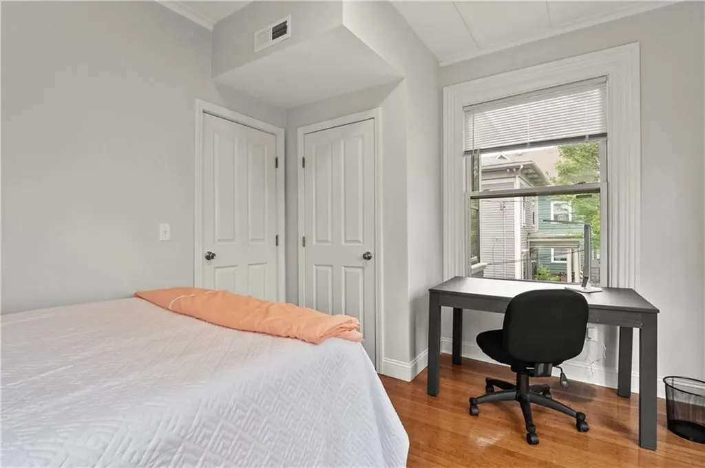 29 Creighton Street Providence RI 02906
