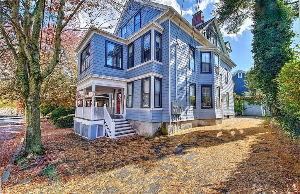 29 Creighton Street Providence RI 02906