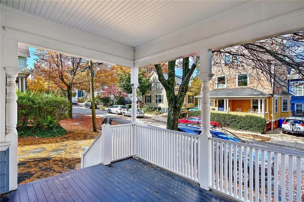 29 Creighton Street Providence RI 02906