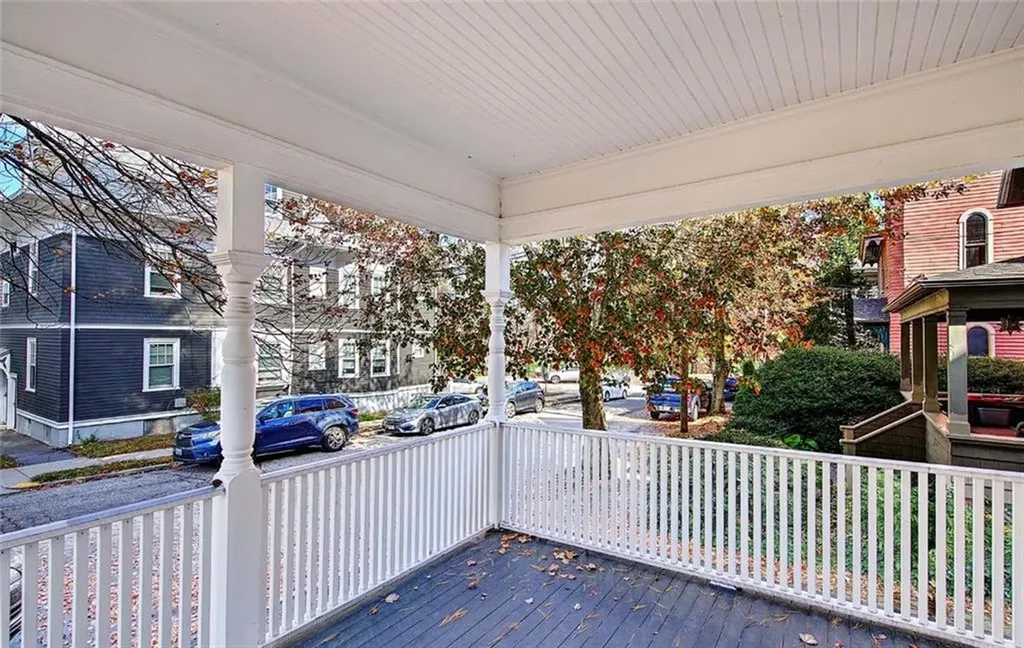 29 Creighton Street Providence RI 02906