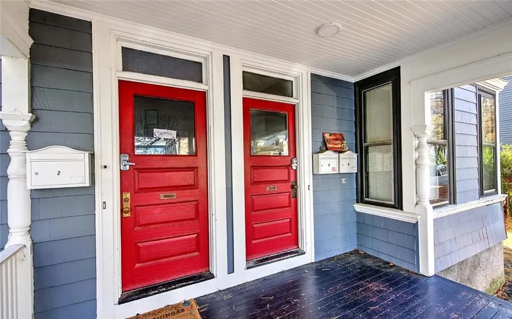 29 Creighton Street Providence RI 02906