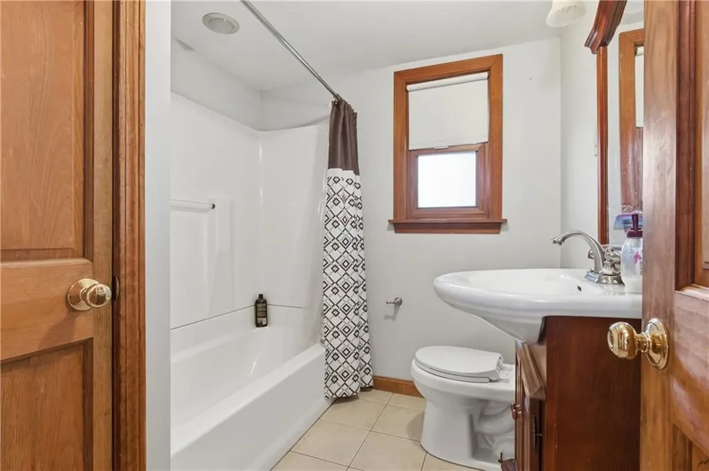 56 Mailloux Street Woonsocket RI 02895