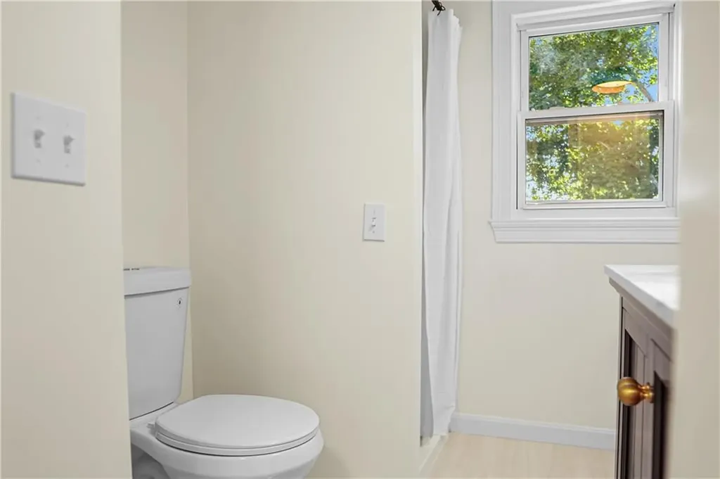 149 Yeoman Avenue Cranston RI 02920