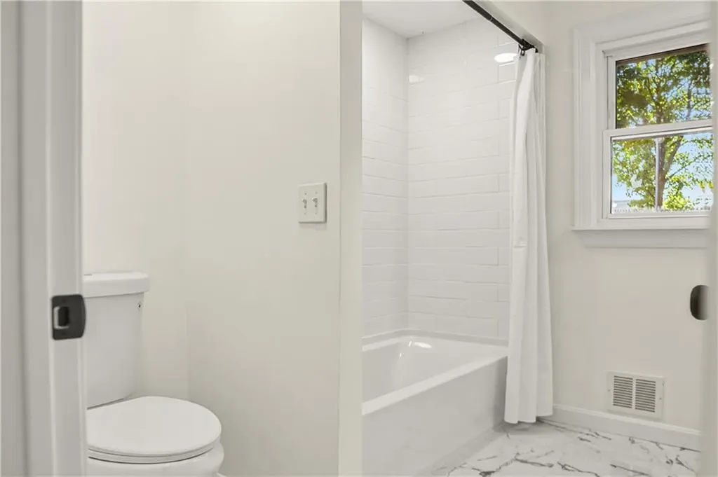 149 Yeoman Avenue Cranston RI 02920