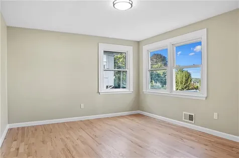 149 Yeoman Avenue Cranston RI 02920