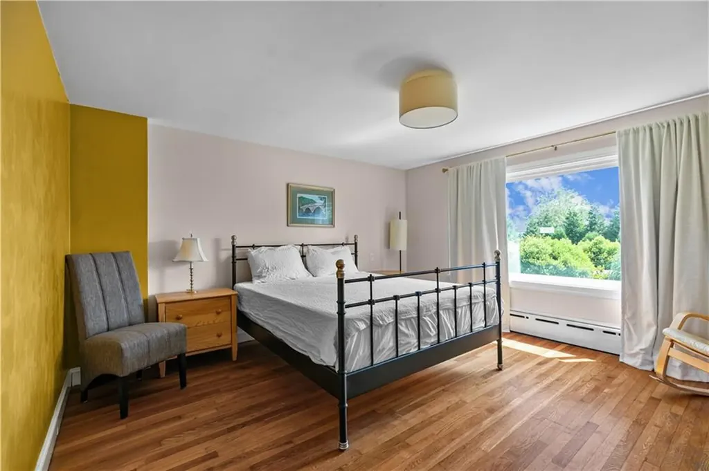 20 Borden Farm Road Portsmouth RI 02871