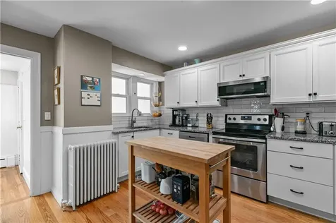 20 Borden Farm Road Portsmouth RI 02871