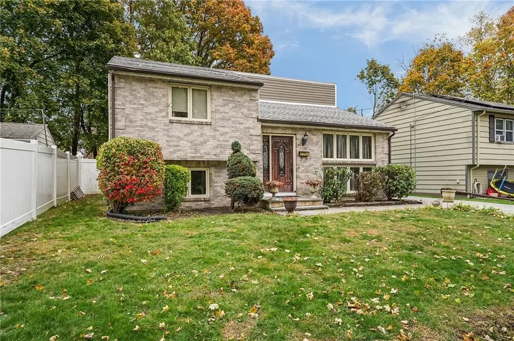 153 Morris Street Cumberland RI 02864