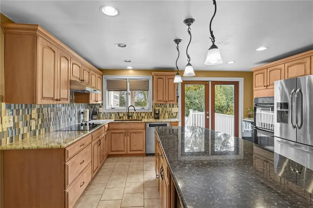 153 Morris Street Cumberland RI 02864