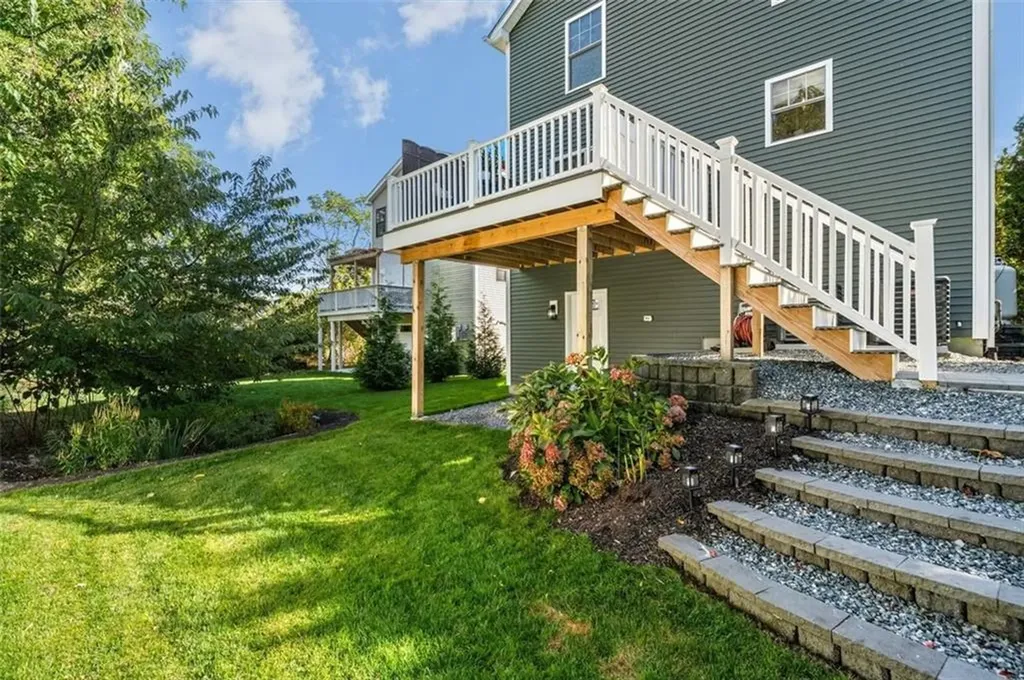 21 Wuddall Avenue Warwick RI 02889