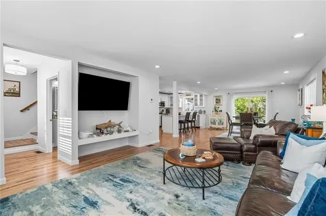 21 Wuddall Avenue Warwick RI 02889