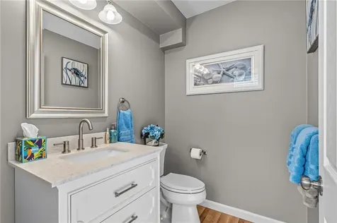 21 Wuddall Avenue Warwick RI 02889